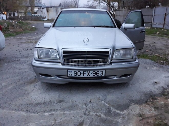 Mercedes C 230 1997, 276,000 km - 2.3 л - Bakı