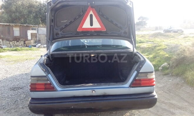 Mercedes E 300 1987, 340,000 km - 3.0 l - Sumqayıt