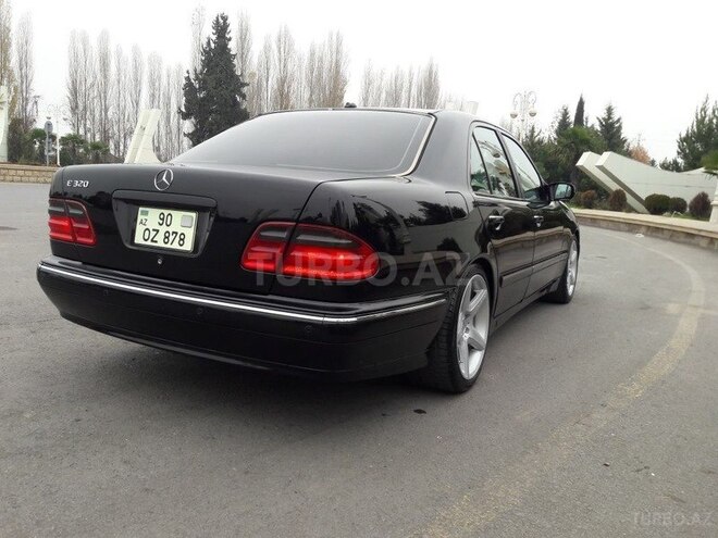Mercedes E 320 2000, 265,000 km - 0.4 л - Bərdə