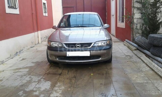 Opel Vectra 1996, 234,000 km - 2.0 l - Qazax