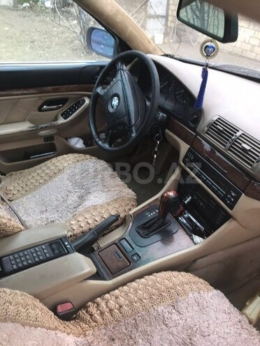 BMW 523 2001, 416,890 km - 2.5 l - Bakı