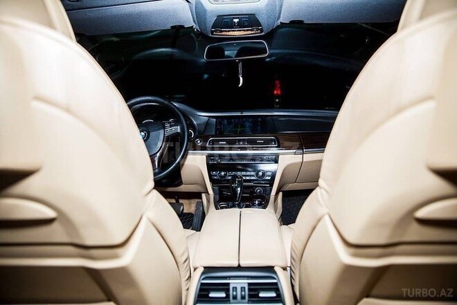 BMW 750 2010, 120,000 km - 4.4 l - Bakı