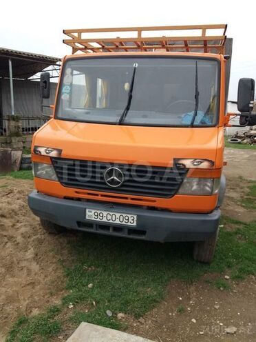 Mercedes Vario 2002, 352,300 km - 4.3 l - Salyan