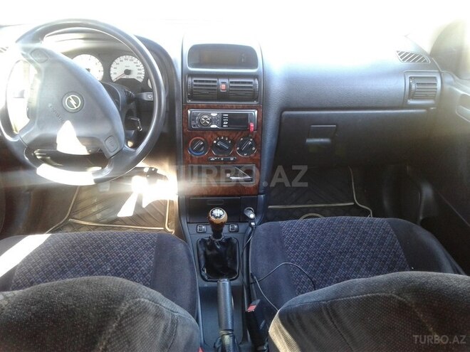 Opel Astra 1998, 15,000 km - 0.2 л - Şəki