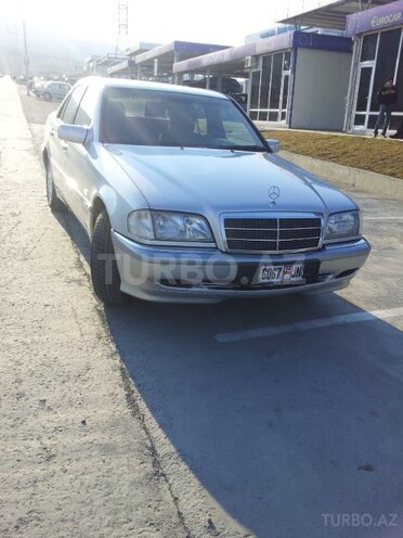 Mercedes C 220 1999, 180,200 km - 2.2 л - Bakı