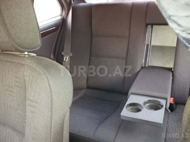 Mercedes C 220 1999, 180,200 km - 2.2 л - Bakı