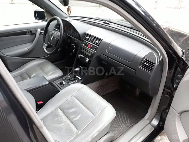 Mercedes C 200 2000, 17,500 km - 2.1 л - Bakı