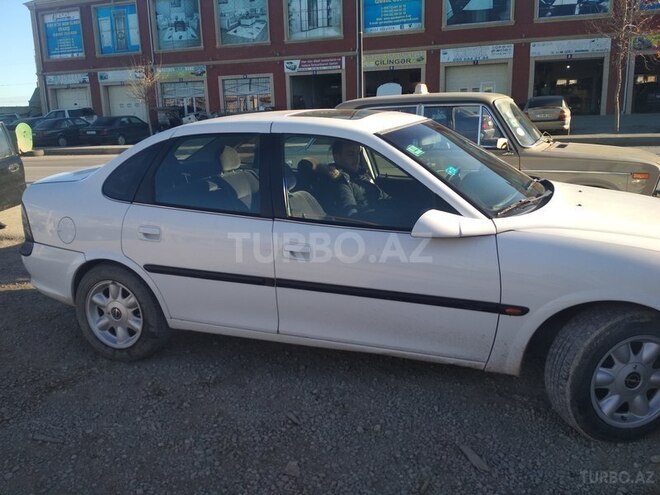 Opel Vectra 1998, 296,908 km - 0.3 l - Bakı
