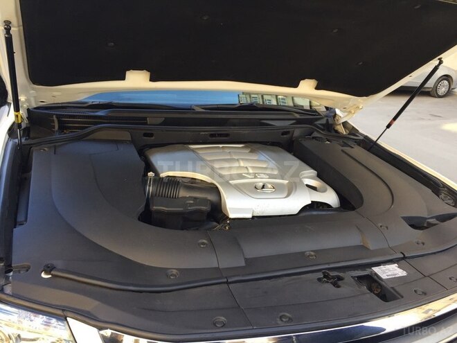 Lexus LX 570 2010, 75,000 km - 5.7 л - Bakı