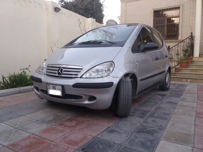 Mercedes A 160 2001, 141,800 km - 1.6 l - Bakı