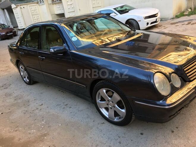 Mercedes E 280 1999, 203,000 km - 2.8 l - Bakı
