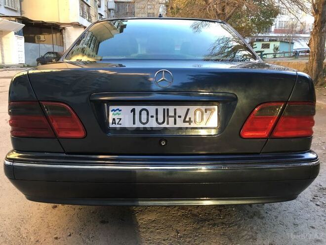Mercedes E 280 1999, 203,000 km - 2.8 l - Bakı