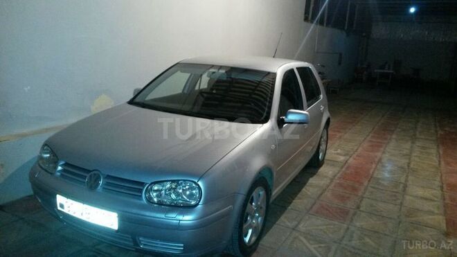 Volkswagen Golf 2003, 147,461 km - 2.0 l - Şirvan