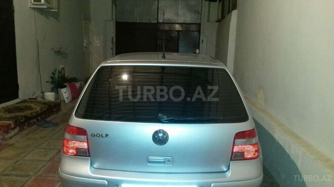 Volkswagen Golf 2003, 147,461 km - 2.0 l - Şirvan