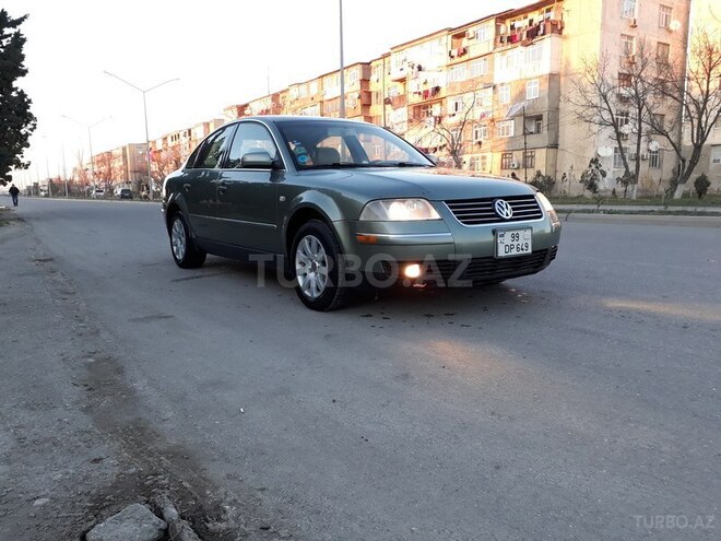 Volkswagen Passat 2001, 86,000 km - 1.8 l - Sumqayıt