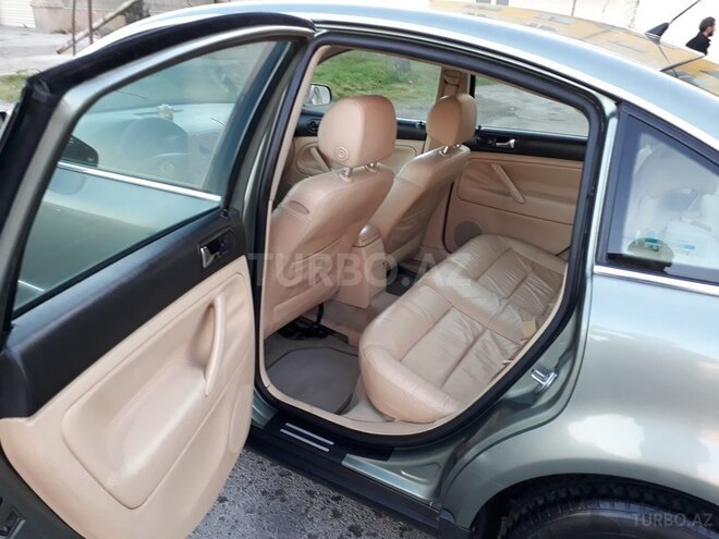 Volkswagen Passat 2001, 86,000 km - 1.8 l - Sumqayıt