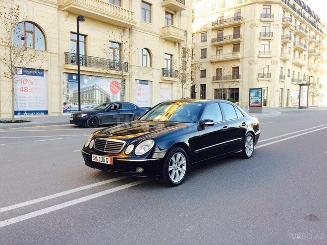 Mercedes E 270 2002, 323,543 km - 2.7 l - Bakı