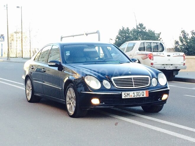 Mercedes E 270 2002, 323,543 km - 2.7 l - Bakı