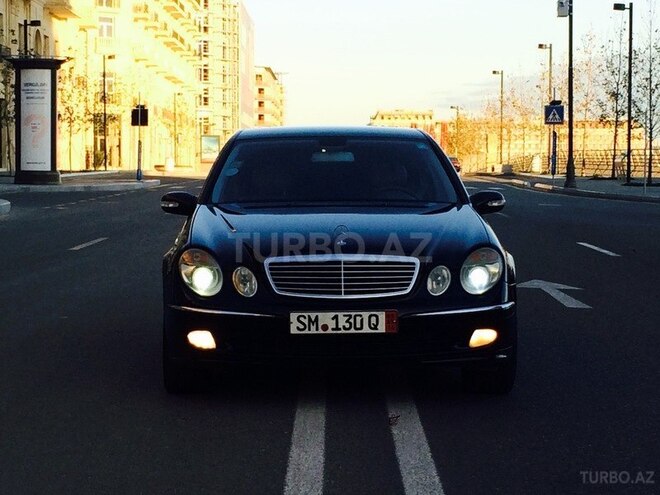 Mercedes E 270 2002, 323,543 km - 2.7 l - Bakı
