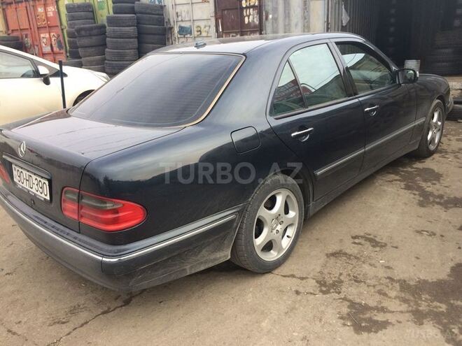 Mercedes E 320 2000, 390,000 km - 3.2 l - Bakı