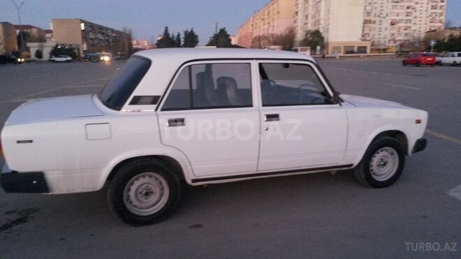 LADA (VAZ) 2107 2005, 178,000 km - 1.6 л - Sumqayıt