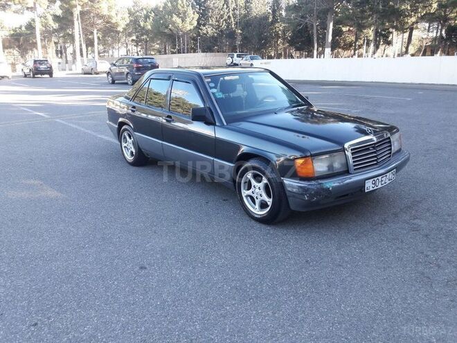 Mercedes 190 1992, 250,000 km - 2.0 л - Sumqayıt
