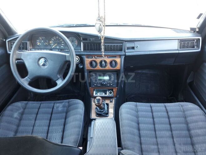 Mercedes 190 1992, 250,000 km - 2.0 л - Sumqayıt