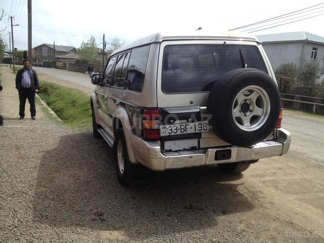 Mitsubishi Pajero 1992, 282,000 km - 2.5 l - Lənkəran