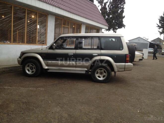 Mitsubishi Pajero 1992, 282,000 km - 2.5 l - Lənkəran