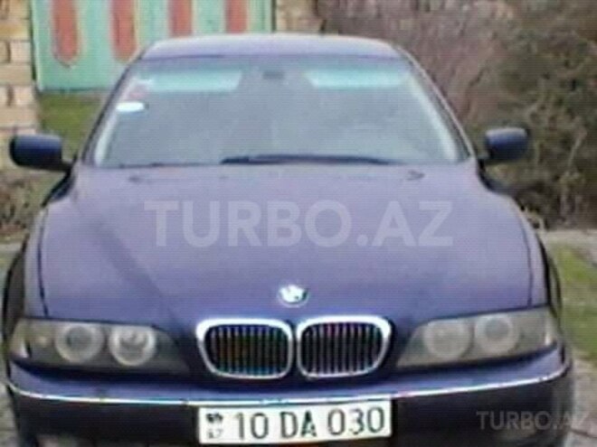 BMW 528 1997, 278,000 km - 0.3 л - Kürdəmir