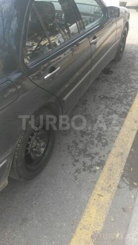 Mercedes E 320 2000, 120,000 km - 3.2 л - Bakı