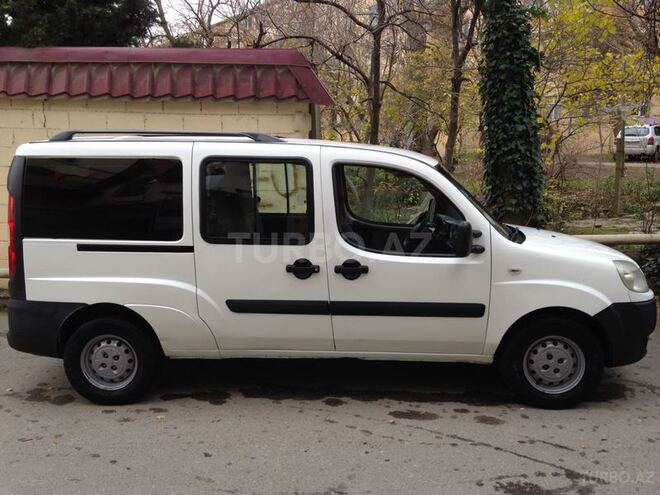 Fiat Doblo 2010, 145,000 km - 1.3 l - Quba