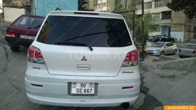 Mitsubishi Airtrek 2002, 186,600 km - 2.4 l - Bakı