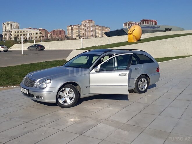 Mercedes E 220 2005, 317,000 km - 2.2 l - Bakı