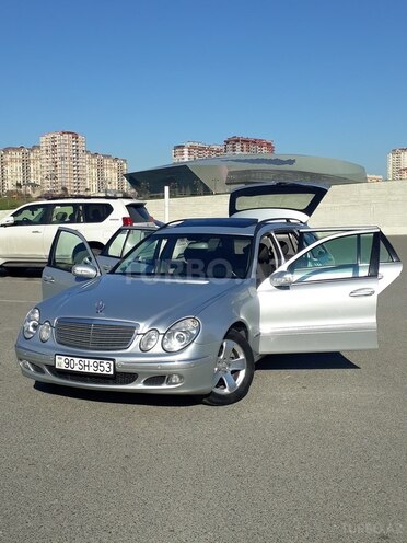 Mercedes E 220 2005, 317,000 km - 2.2 l - Bakı