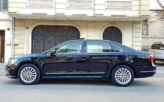 Volkswagen Passat 2016, 32,000 km - 1.8 l - Bakı