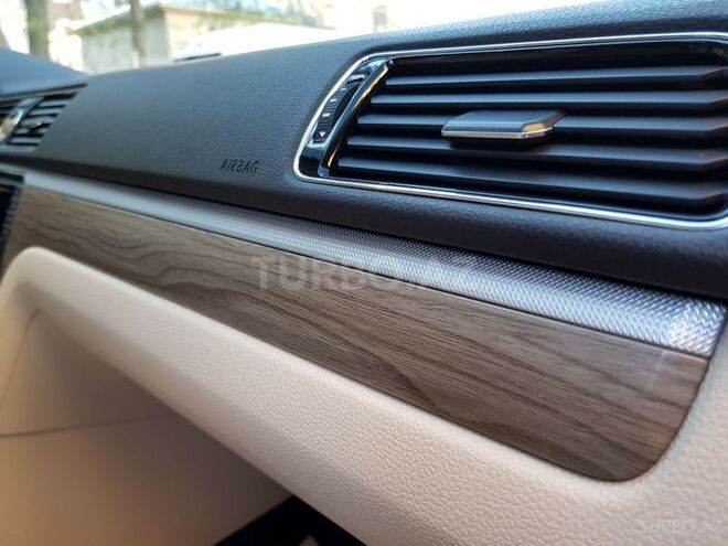 Volkswagen Passat 2016, 32,000 km - 1.8 l - Bakı