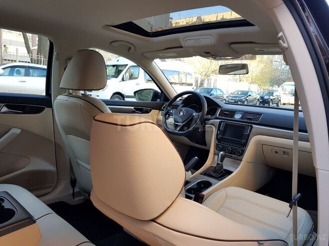 Volkswagen Passat 2016, 32,000 km - 1.8 l - Bakı