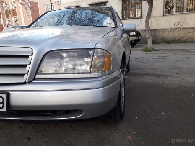 Mercedes C 220 1994, 190,000 km - 2.2 l - Bakı