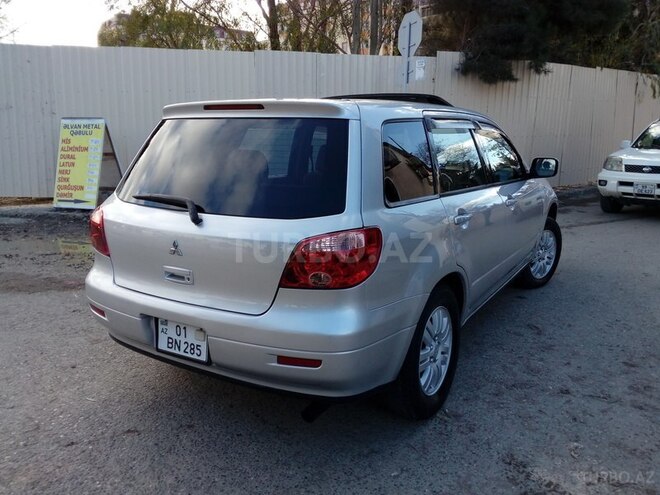 Mitsubishi Airtrek 2001, 157,629 km - 2.0 л - Xırdalan