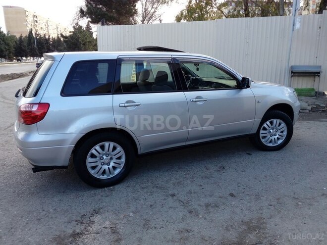 Mitsubishi Airtrek 2001, 157,629 km - 2.0 л - Xırdalan