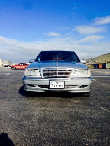 Mercedes C 200 1999, 281,000 km - 2.0 л - Bakı