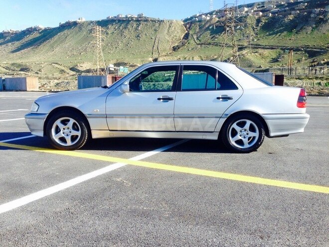 Mercedes C 200 1999, 281,000 km - 2.0 л - Bakı