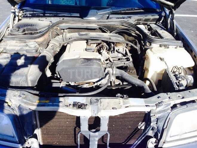 Mercedes C 200 1999, 281,000 km - 2.0 л - Bakı
