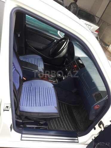Mercedes C 200 1997, 249,600 km - 2.0 л - Bakı