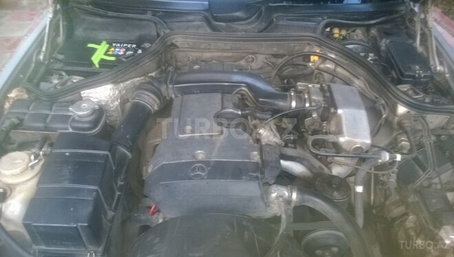 Mercedes E 200 1995, 497,000 km - 2.0 l - Bakı