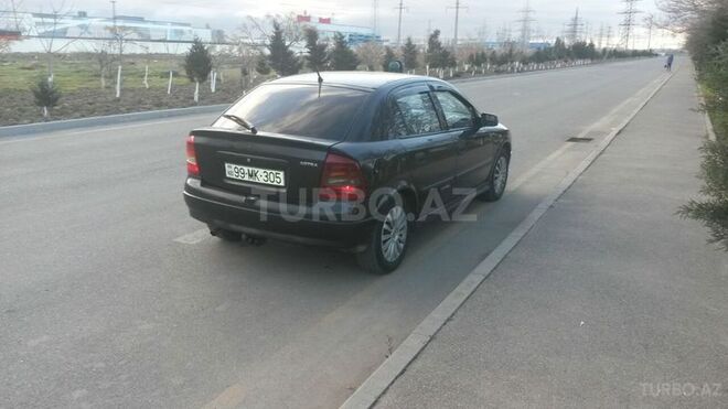 Opel Astra 1998, 250,000 km - 2.0 l - Sumqayıt
