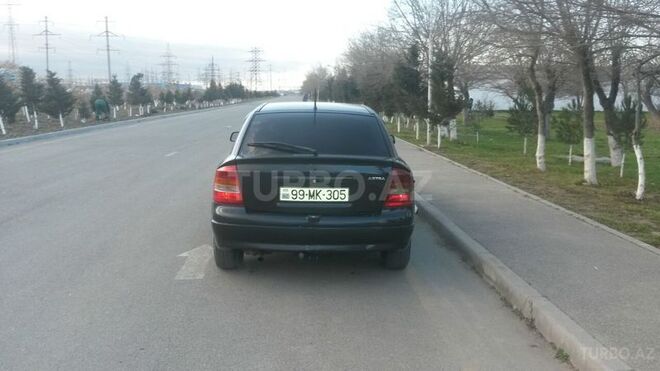 Opel Astra 1998, 250,000 km - 2.0 l - Sumqayıt
