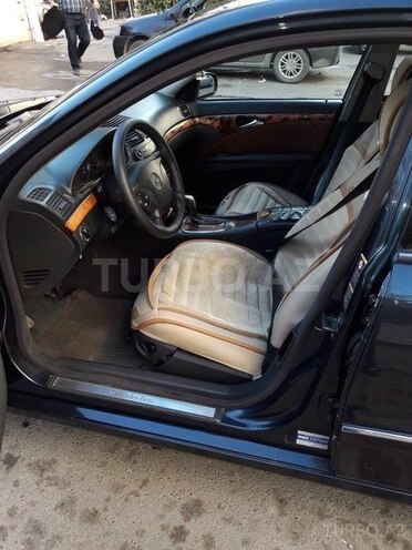 Mercedes E 220 2004, 346,000 km - 2.2 l - Bakı