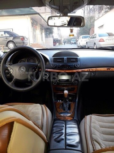 Mercedes E 220 2004, 346,000 km - 2.2 l - Bakı